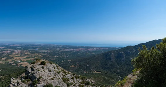 Alentours du camping pyrenees orientales micocouliers : vacances à la montagne