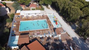 Séjour en camping pyrénées orientales avec piscine - Massif des Albères