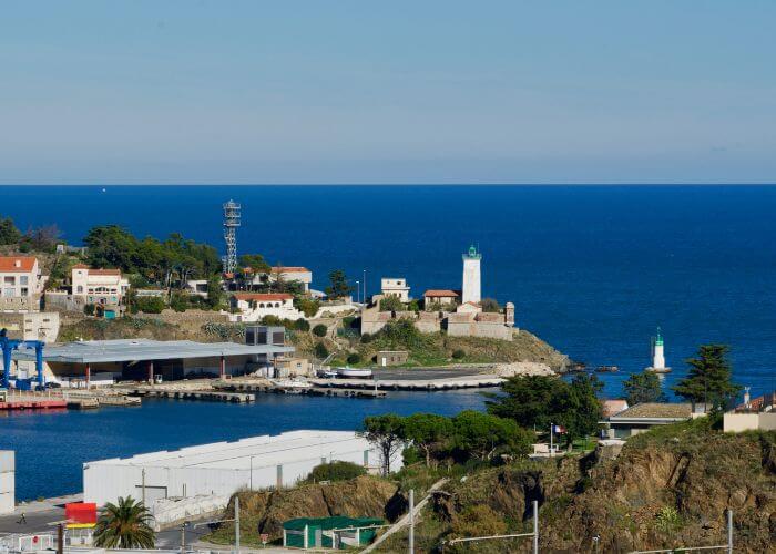 Les Micocouliers : Port Vendres